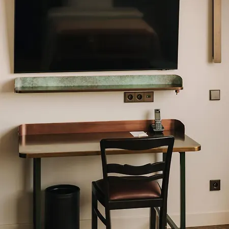 Готель The Cyrus Вроцлав