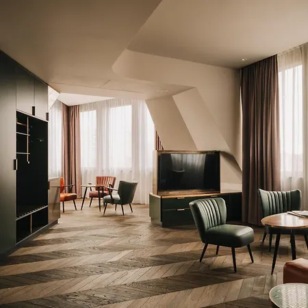 The Cyrus Вроцлав